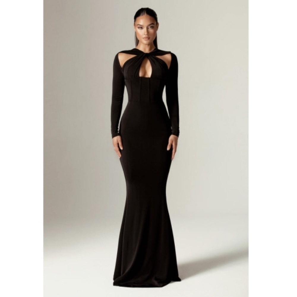 This dress is from Alieva label boutique. Long stretchy maxi dress